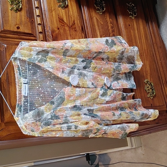 NWOT Women's Colourful Mesh Top Size 2X - Picture 1 of 15